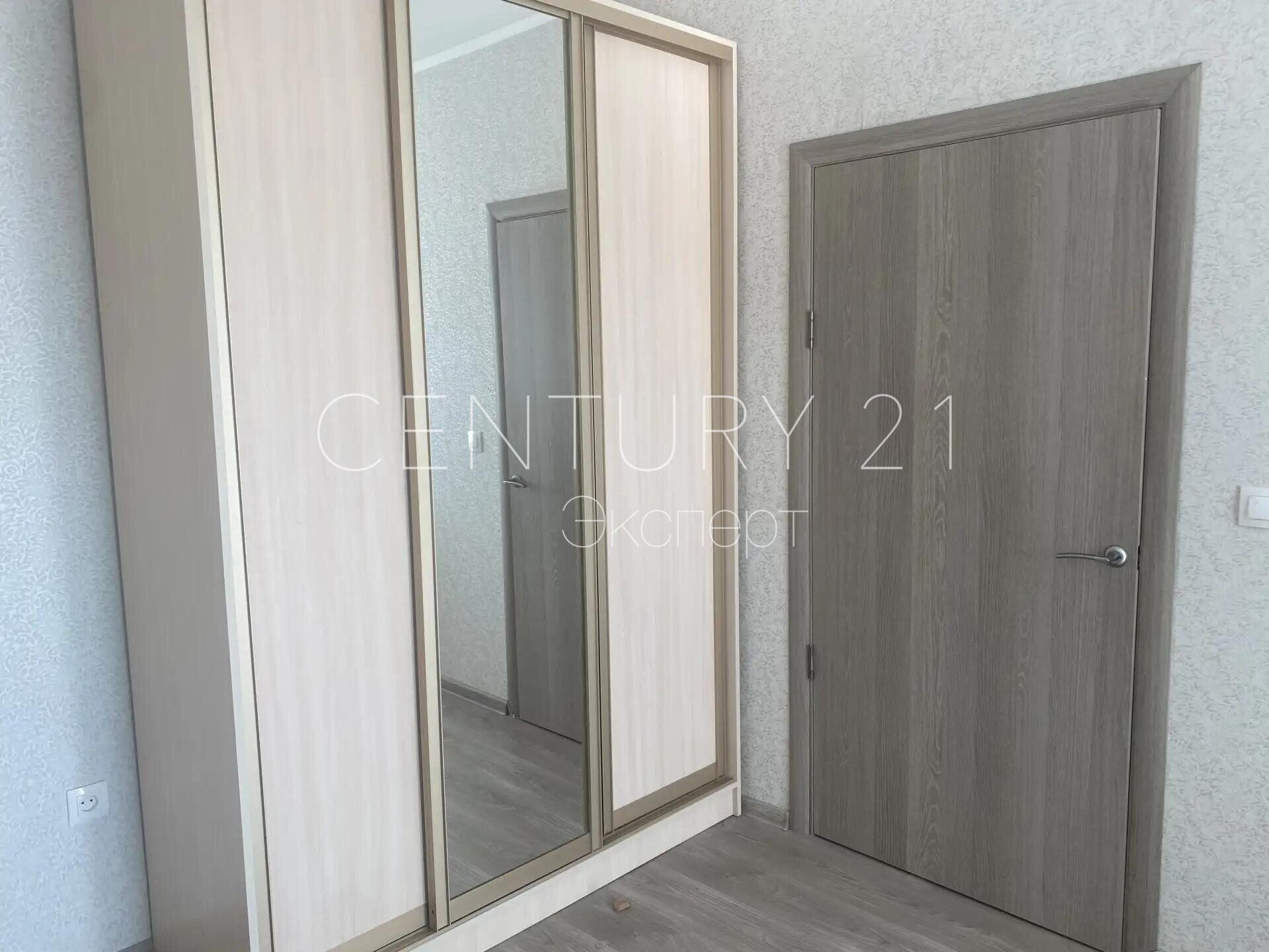 1-комнатная квартира 36.9 м² в аренду — Калининград, пр-т Победы, 87 — фото 6