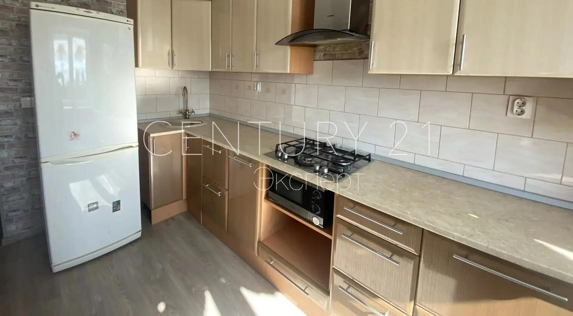 1-комнатная квартира 36.9 м² в аренду — Калининград, пр-т Победы, 87 — фото 3